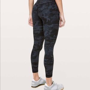Lululemon align 7/8 leggings. Black camo. Size 4.
